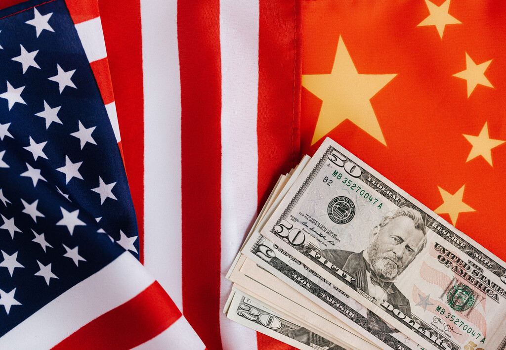 China ha adoptado por no despilfarrar tanto como EEUU en la carrera por la IA. A largo plazo eso le pone en desventaja